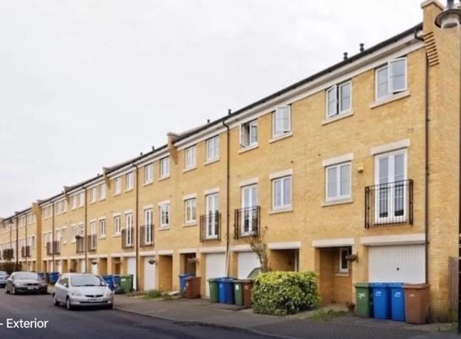 Lynbrook Guest House Londen Buitenkant foto