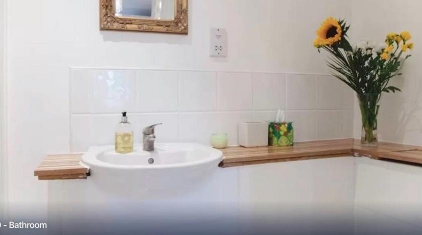 Lynbrook Guest House Londen Buitenkant foto