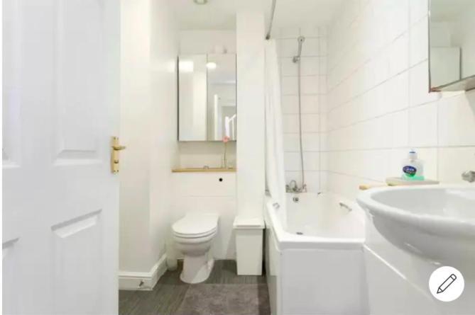 Lynbrook Guest House Londen Buitenkant foto